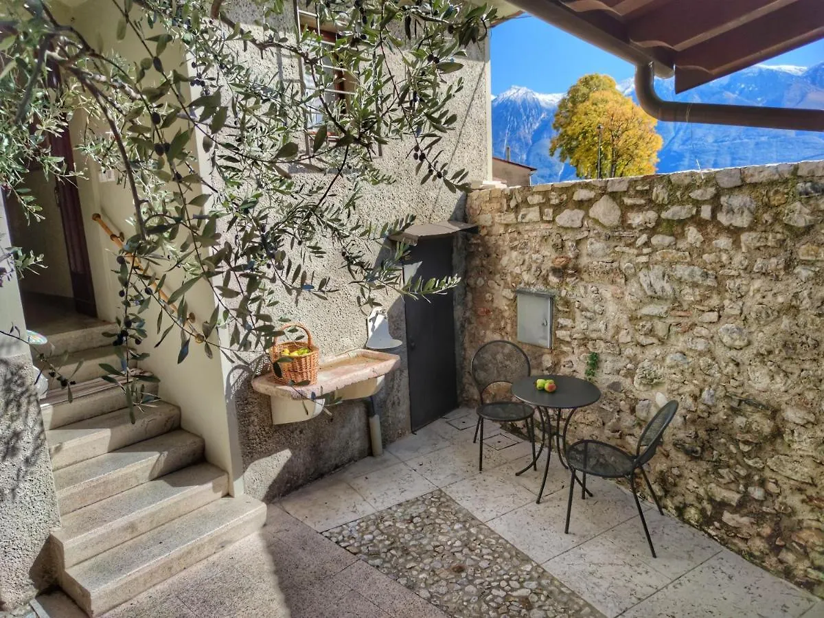 Campello Lake View Apartment Tignale