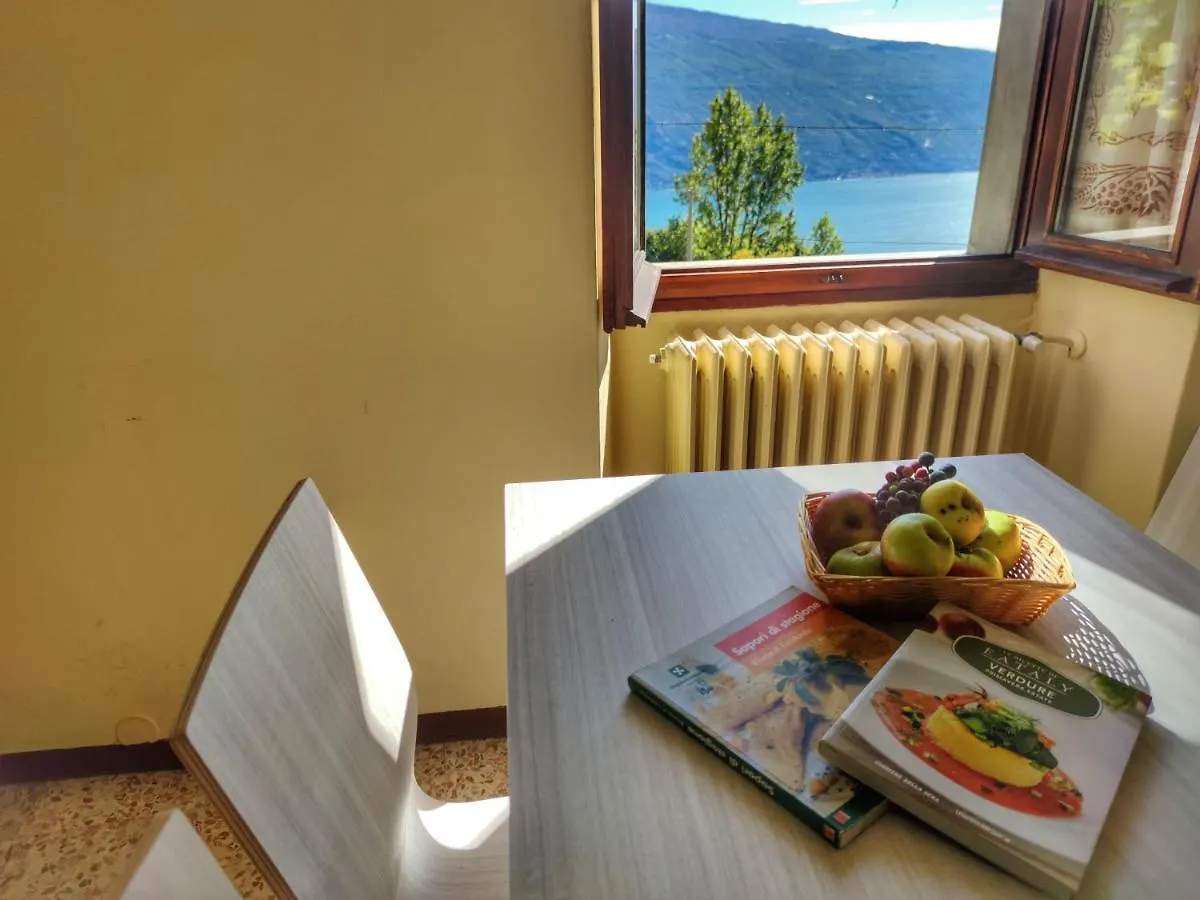 Campello Lake View Apartment Tignale